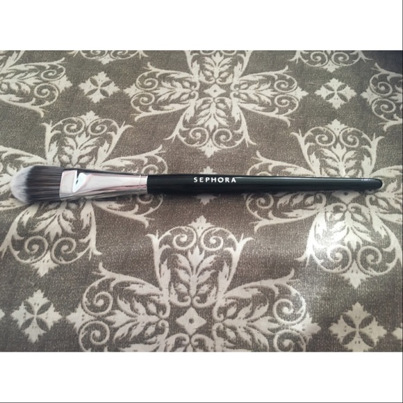 Sephora foundation brush