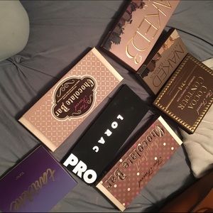 Too faced chocolate bars