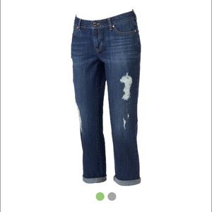 Jennifer Lopez boyfriend  Capri jeans