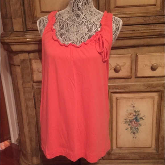Old Navy Tops - Gorgeous, LIKE NEW!! Coral CHIC Cotton Tank! Minty