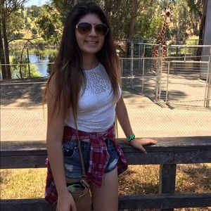 Meet your Posher, Sarah