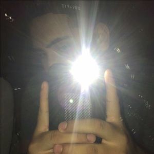 Meet your Posher, Manuel