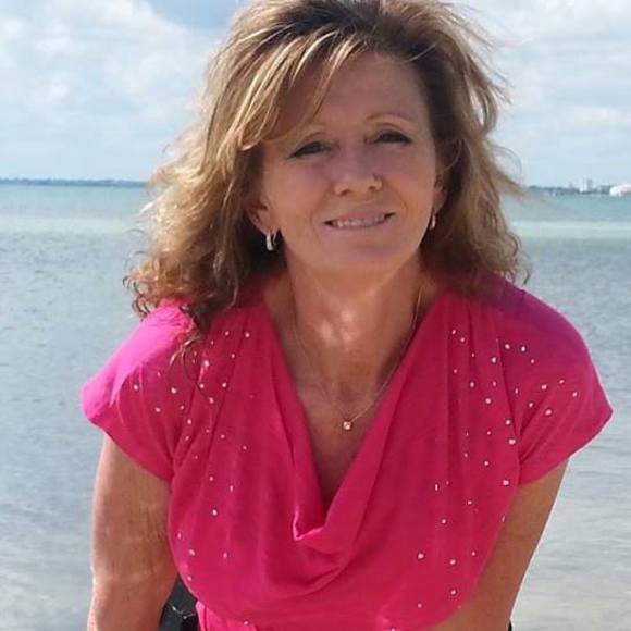 Meet your Posher, Wendy - Picture 1 of 1