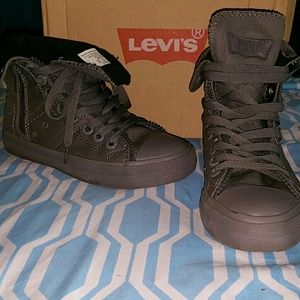 Levi's sneakers