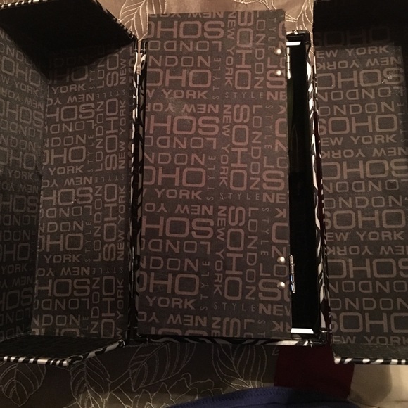 Makeup case/box - Picture 3 of 4