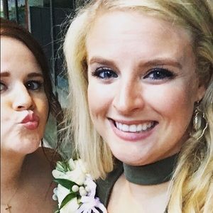 Meet your Posher, Taylor