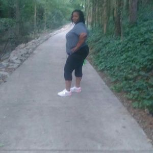 Meet your Posher, Yolanda