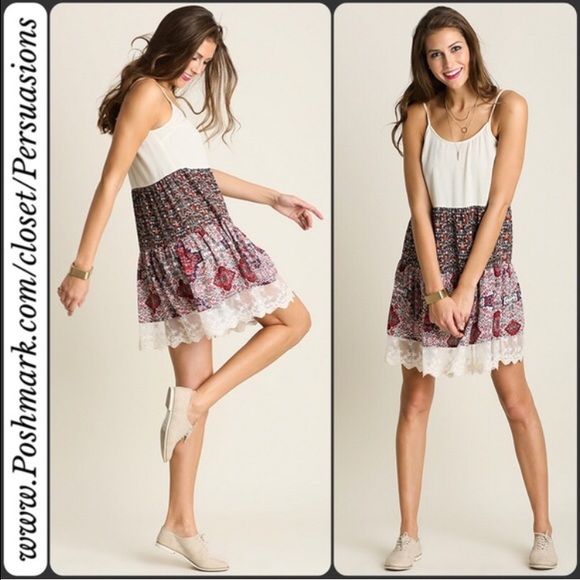 CLEARANCE‼️Ivory Mix & Lace Tiered Peasant Dress - Picture 3 of 4