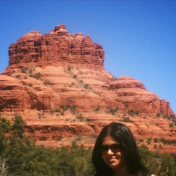 Meet your Posher, Meenakshi