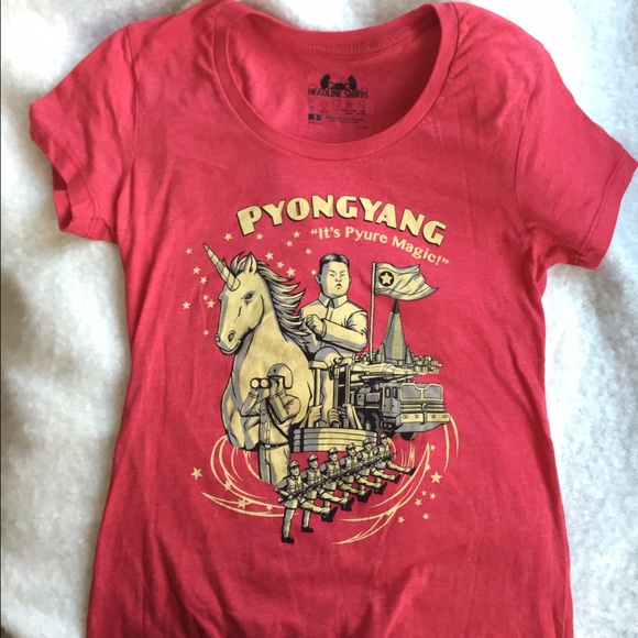 Graphic tee - NEW
