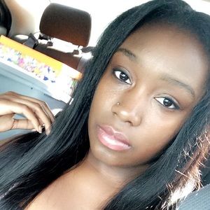 Meet your Posher, Jasmine