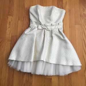 Betsey Johnson prom dress