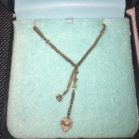 Juicy couture heart necklace