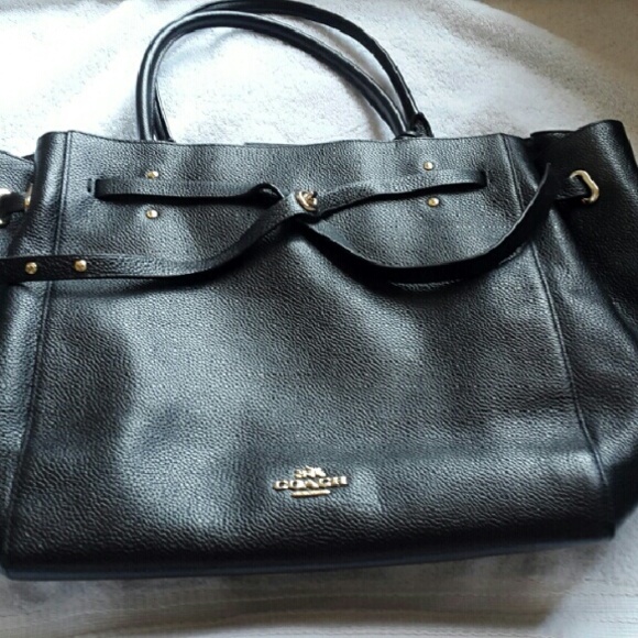 Purse - Picture 1 of 1