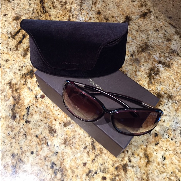 Tom Ford Raquel Sunglasses