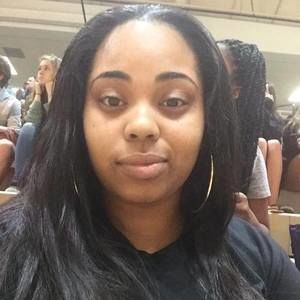 Meet your Posher, Jasmine