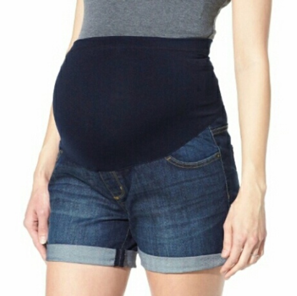 Liz Lange cuffed maternity shorts