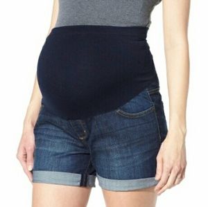 Liz Lange cuffed maternity shorts