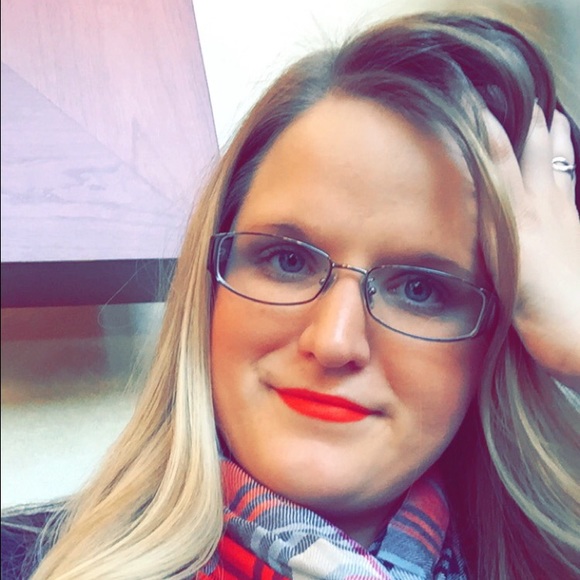 Meet your Posher, Shannon