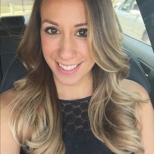 Meet your Posher, Monica