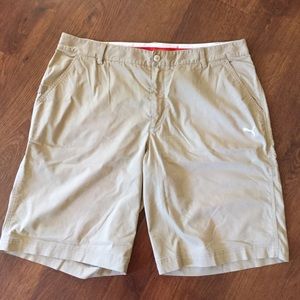 Men's Puma khaki golf shorts sz. 40