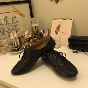 Black Steven Madden Oxfords