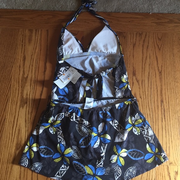 JAG NWT navy Tankini! Small & medium available!👙 - Picture 4 of 4