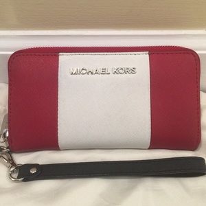 Michael Kors Wristlet