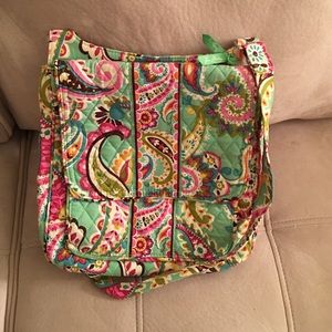 Vera Bradley mailbag purse