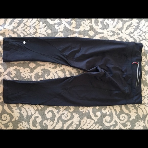 Lululemon Crops tight bottom