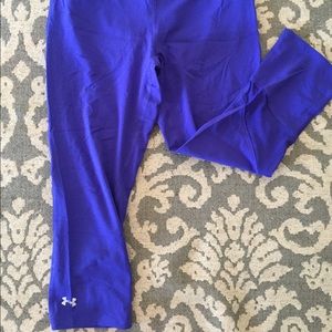 Cropped legging UNWORN w/ tight bottom
