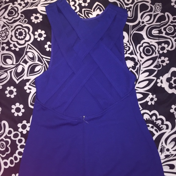 Tobi bodycon dress - Picture 2 of 3