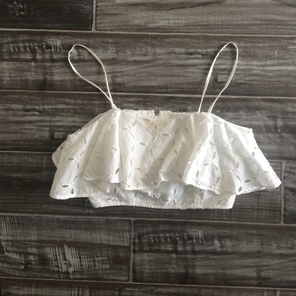 White off the shoulders crop