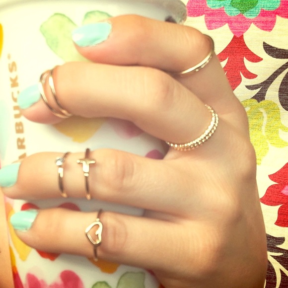 Lauren Conrad Jewelry - Midi  Ring set