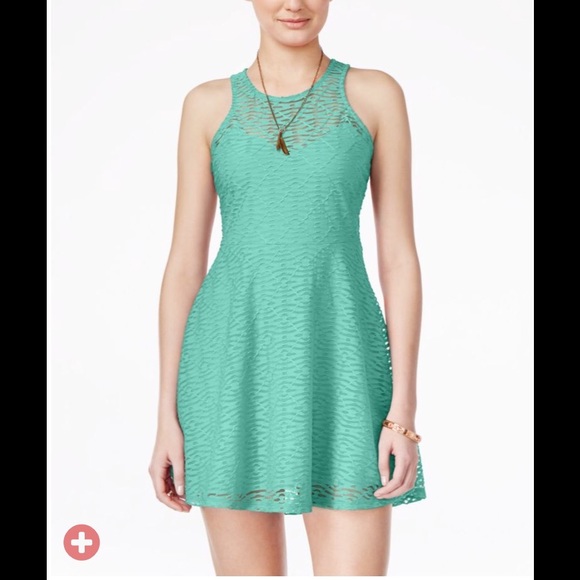 Dress - Picture 1 of 4