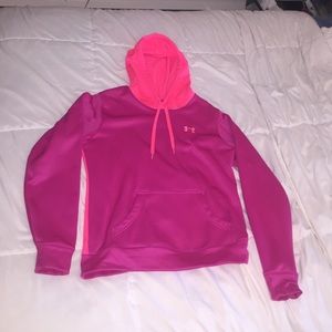 Under Armour sweatshirt