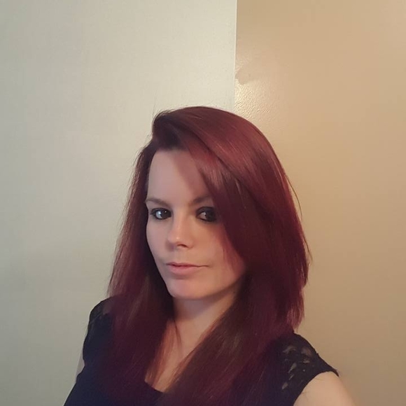 Meet your Posher, Shelly - Picture 1 of 1