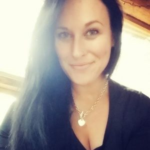 Meet your Posher, Kristen