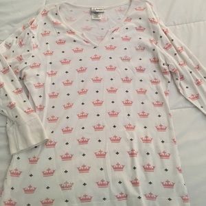 Disney crowns thermal top