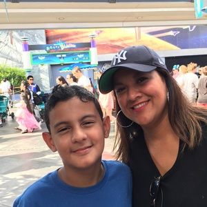 Meet your Posher, Alba