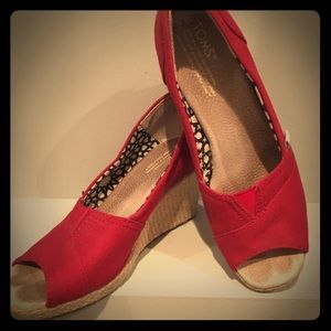 Toms Red Canvas Classic Wedge