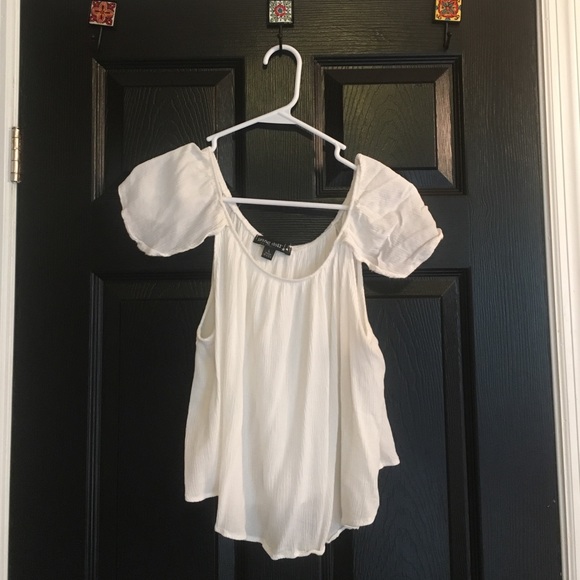 Flowy White Crop Top