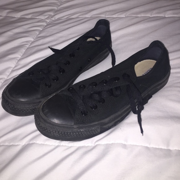 All-Black Converse never worn