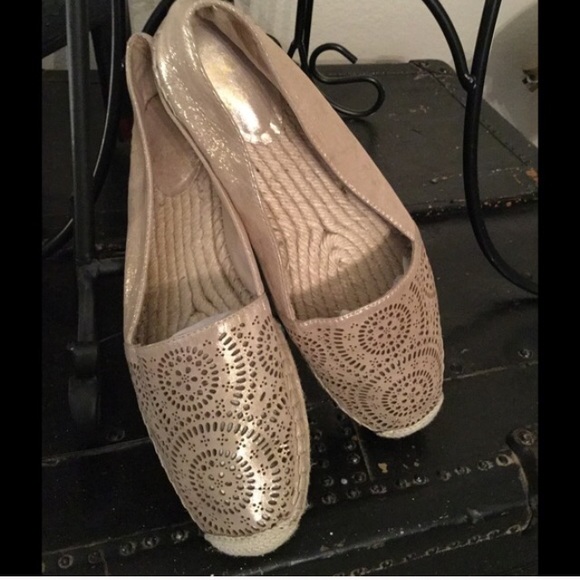 Gold Vince Camuto Espadrilles