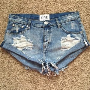 MIAMI DASH ONE DENIM SHORTS