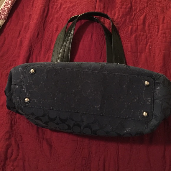 Authentic Coach purse! - Picture 2 of 4