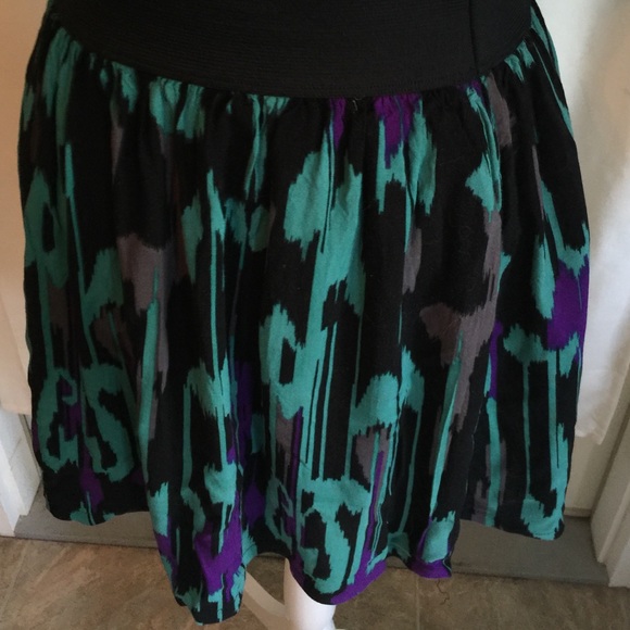 Colorful Skirt - Picture 2 of 2