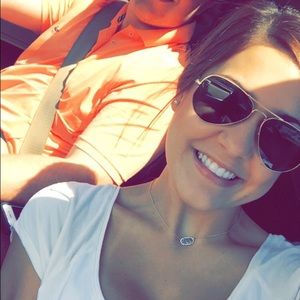 Meet your Posher, Erin