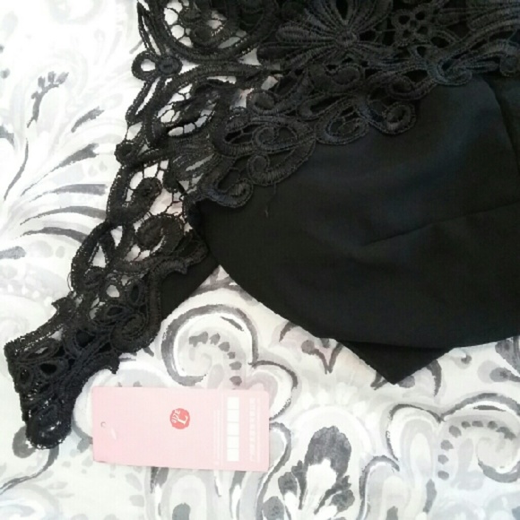 NWT black top - Picture 2 of 3