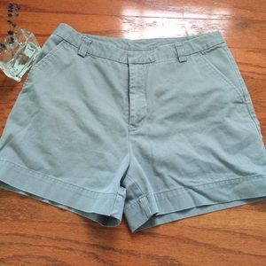 Slate gray khaki shorts from old navy. Mid-rise.